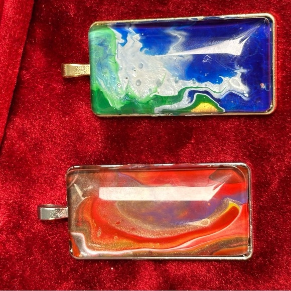 Handmade Fluid Art, Acrylic Hand Paint Pendants, Glass cabochon 2 In Set 1876 - Picture 2 of 8